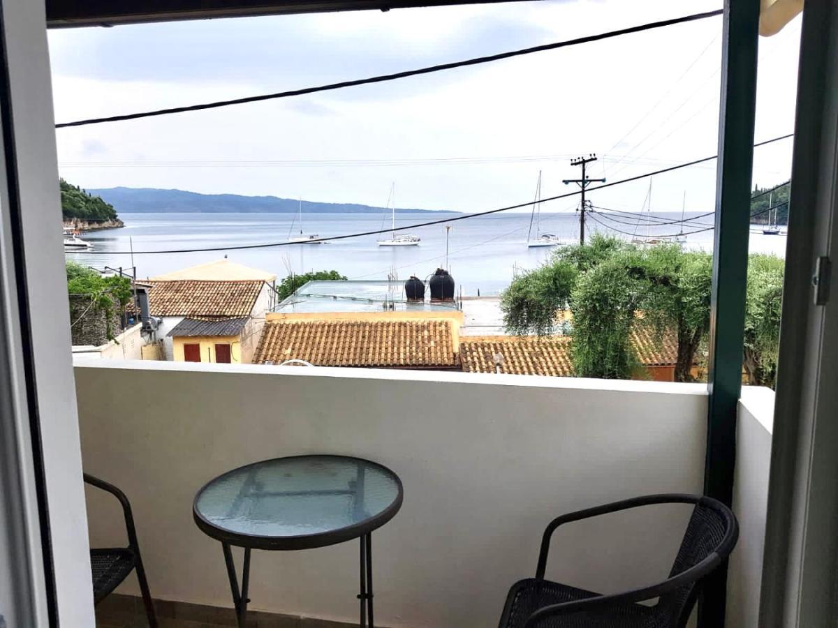 Votsalo Pool Apts カラミ エクステリア 写真